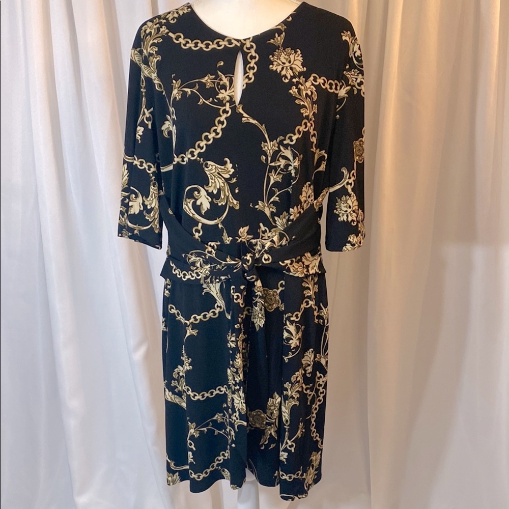 Cato’s Elegant Black and Gold Chain Print Dress